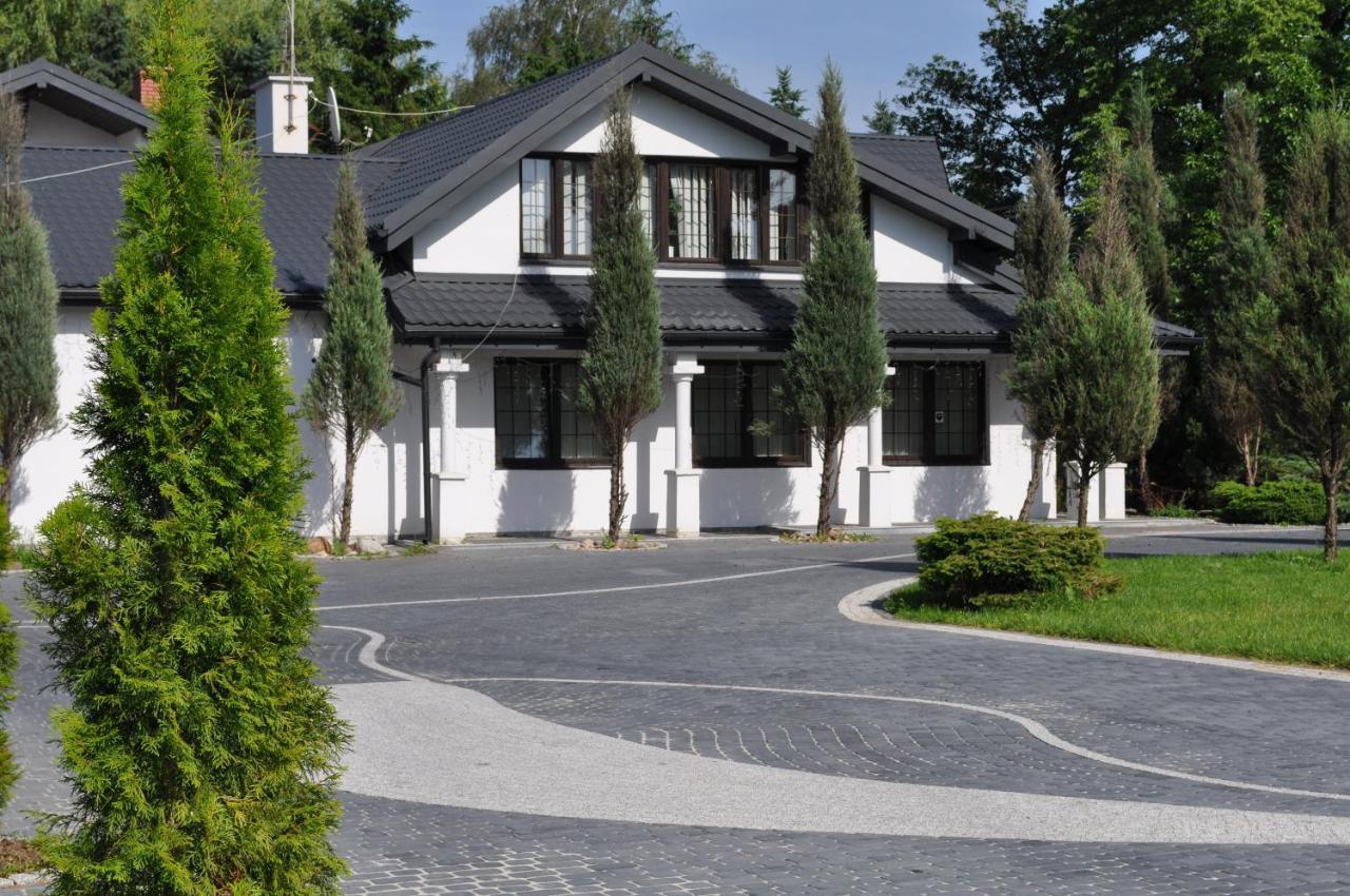 Pokoje Zimna Woda Rozalin  Exterior foto